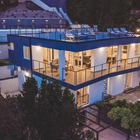 Luxury Mihaela Beachfront By Guide Villa Crikvenica